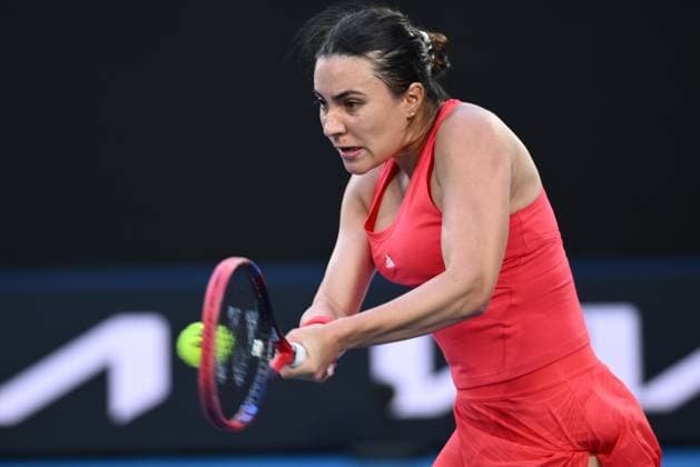TENNIS AUSTRALIAN OPEN, Elena-Gabriela Ruse of Romania in action during her round 2 match against Madison Keys of USA during the 2025 Australian Open at Melbourne Park in Melbourne, Thursday, January 16, 2025. ( NO ARCHIVING, EDITORIAL USE ONLY, NO USE IN BOOKS WITHOUT CONSENT MELBOURNE VICTORIA AUSTRALIA  Copyright: xJOELxCARRETTx 20250116148141329777