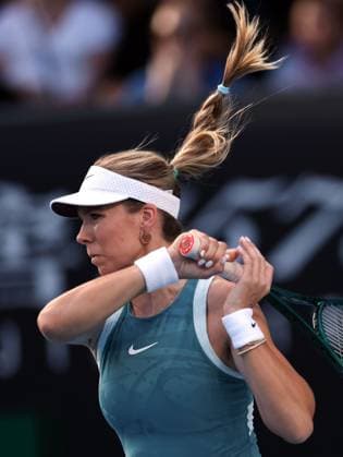 Katie Boulter during her second round match Australian Open, Day Five, Tennis, Melbourne Park, Melbourne, Australia - 16 Jan 2025  Copyright: xEllaxLing Shutterstockx 15102040do