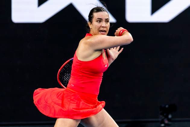 MELBOURNE, VIC - JANUARY 16: Elena-Gabriela Ruse of Romania in action during Round 2 of the 2025 Australian Open on January 16 2025, at Melbourne Park in Melbourne, Australia. (Photo by Jason Heidrich Icon Sportswire) TENNIS: JAN 16 Australian Open EDITORIAL USE ONLY Icon250116161