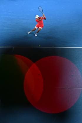 Sport Bilder des Tages Australian Open - Mens Singles - Round 2 Learner Tien (USA) during his second match at the 2025 Australian Open at Melbourne Park in Melbourne, AUSTRALIA, on January 16, 2025. Photo by Corinne Dubreuil ABACAPRESS.COM Melbourne Australia  Copyright: xDubreuilxCorinne ABACAx