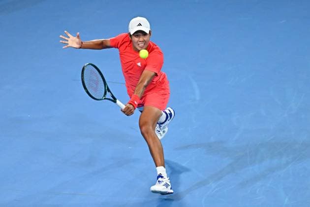 Australian Open - Mens Singles - Round 2 Learner Tien (USA) during his second match at the 2025 Australian Open at Melbourne Park in Melbourne, AUSTRALIA, on January 16, 2025. Photo by Corinne Dubreuil ABACAPRESS.COM Melbourne Australia  Copyright: xDubreuilxCorinne ABACAx
