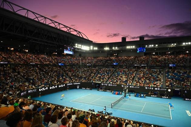 Sport Bilder des Tages Australian Open - Mens Singles - Round 2 Ambiance at the 2025 Australian Open at Melbourne Park in Melbourne, AUSTRALIA, on January 16, 2025. Photo by Corinne Dubreuil ABACAPRESS.COM Melbourne Australia  Copyright: xDubreuilxCorinne ABACAx