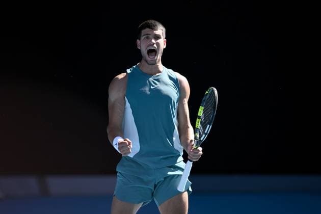 TENNIS AUSTRALIAN OPEN, Carlos Alcaraz of Spain celebrates his round three win over Nuno Borges of Portugal during the 2025 Australian Open at Melbourne Park in Melbourne, Friday, January 17, 2025. ( NO ARCHIVING, EDITORIAL USE ONLY, NO USE IN BOOKS WITHOUT CONSENT MELBOURNE VICTORIA AUSTRALIA  Copyright: xJOELxCARRETTx 20250117156992712222