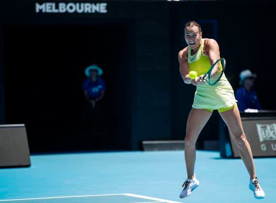 (250117) -- MELBOURNE, Jan. 17, 2025 -- Aryna Sabalenka hits a return during the women s singles 3rd round match between Aryna Sabalenka of Belarus and Clara Tauson of Denmark at Australian Open tennis tournament in Melbourne, Australia, Jan. 17, 2025. ) (SP)AUSTRALIA-MELBOURNE-TENNIS-AUSTRALIAN OPEN-DAY 6 MaxPing 