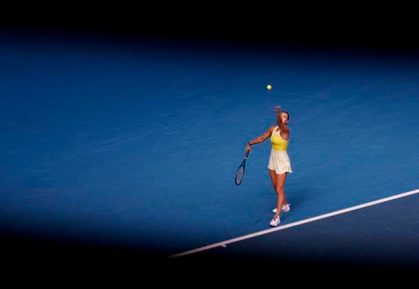 (250117) -- MELBOURNE, Jan. 17, 2025 -- Aryna Sabalenka serves during the women s singles 3rd round match between Aryna Sabalenka of Belarus and Clara Tauson of Denmark at Australian Open tennis tournament in Melbourne, Australia, Jan. 17, 2025. ) (SP)AUSTRALIA-MELBOURNE-TENNIS-AUSTRALIAN OPEN-DAY 6 MaxPing 