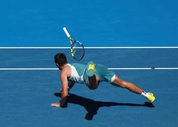 Carlos Alcaraz ESP , Australian Open 2025, Melbourne Park, Melbourne, Victoria, Australia Copyright: xJuergenxHasenkopfx