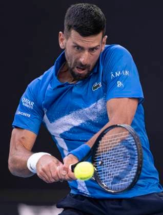 (250117) -- MELBOURNE, Jan. 17, 2025 -- Novak Djokovic hits a return during the men s singles 3rd round match between Novak Djokovic of Serbia and Tomas Machac of the Czech Republic at Australian Open tennis tournament in Melbourne, Australia, Jan. 17, 2025. ) (SP)AUSTRALIA-MELBOURNE-TENNIS-AUSTRALIAN OPEN-DAY 6 LuixSiuxWai 