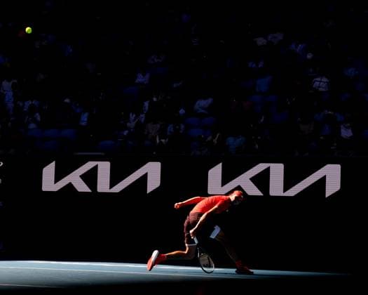 (250117) -- MELBOURNE, Jan. 17, 2025 -- Alexander Zverev of Germany hits a return to Jacob Fearnley of Britain during the men s singles 3rd round match at Australian Open tennis tournament in Melbourne, Australia, Jan. 17, 2025. (Photo by Xinhua) (SP)AUSTRALIA-MELBOURNE-TENNIS-AUSTRALIAN OPEN-DAY 6 HuxJingchen 