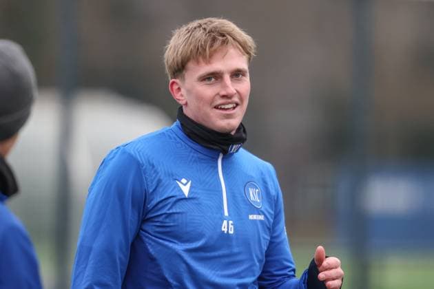 Back Mikkel Kaufmann Karlsruher SC, 14 at first training, Karlsruher SC Football, 2 Bundesliga, Press conference and training, 2024 2025, 17 01 2025, DFL REGULATES PROHIBIT ANY USE OF PHOTOGRAPHS AS IMAGE SEQUENCES AND OR QUASI VIDEO, Karlsruher SC Football, 2 Bundesliga, Press conference and training, 2024 2025, 17 01 2025 Karlsruhe Copyright: xEibner-Pressefoto JanxPrihodax EP_JPA