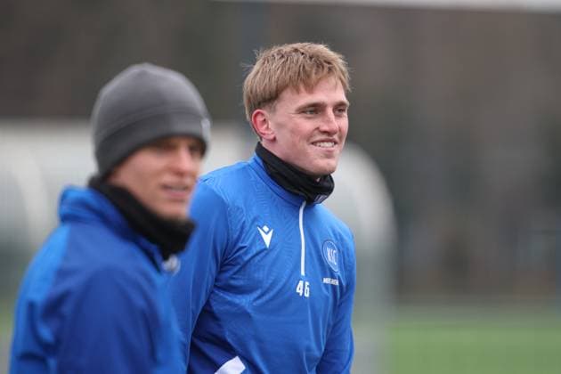 Mikkel Kaufmann Karlsruher SC, 14 in first training, Karlsruher SC Football, 2 Bundesliga, Press conference and training, 2024 2025, 17 01 2025, DFL REGULATES PROHIBIT ANY USE OF PHOTOGRAPHS AS IMAGE SEQUENCES AND OR QUASI VIDEO, Karlsruher SC Football, 2 Bundesliga, Press conference and training, 2024 2025, 17 01 2025 Karlsruhe Copyright: xEibner-Pressefoto JanxPrihodax EP_JPA