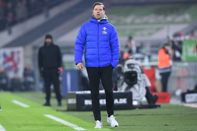 Soccer 2 Bundesliga 18 Matchday Fortuna Düsseldorf SV Darmstadt 98 on 17 01 2025 at Merkur Spiel Arena in Düsseldorf Florian Kohfeldt Coach Head Coach Darmstadt DFL regulations prohibit any use of photographs as image sequences and or quasi video xRx