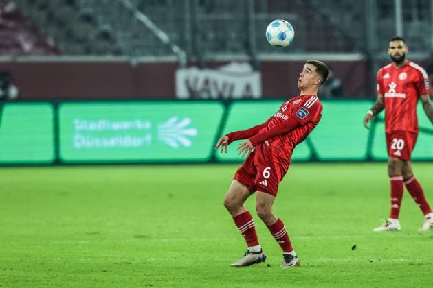 Sports, Football, 2 Bundesliga Season 2024 2025 18 Matchday Fortuna Düsseldorf SV Darmstadt 98 17 01 2025, MERKUR SPIEL ARENA Giovanni Haag Fortuna Düsseldorf, 6 Düsseldorf MERKUR SPIEL ARENA North Rhine-Westphalia Germany