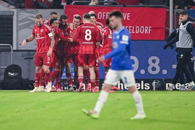 17 01 2025, Football, 2 Bundesliga, Matchday 18 Season 2024 2025, Fortuna Düsseldorf SV Darmstadt, Giovanni Haag Fortuna Düsseldorf m celebrates the goal for 2 0 with the team xRHR PHOTO TKx Copyright: RHR-FOTOx RHR-FOTO TK