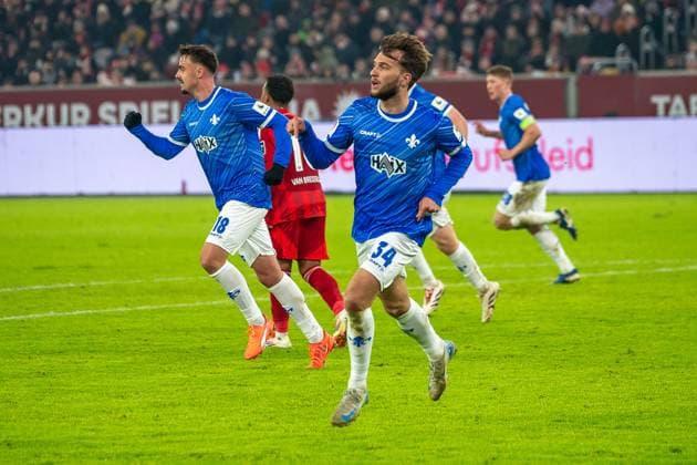 17 01 2025, Soccer 2 Bundesliga, Season 2024 2025, Matchday 18, Fortuna Duesseldorf vs SV Darmstadt 98 at Merkur Spiel Arena in Duesseldorf Kilian Julian Corredor SV Darmstadt 98, 34 celebrates his goal for 2 2 Important note According to the regulations of the DFL German Football League or the DFB German Football Association, it is prohibited to use or have used photographs taken in the stadium and or from the match in the form of sequential images and or video-like photo series Foto Kirchner Media TH Copyright: xKirchner-Media THx
