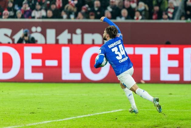 2 Soccer Bundesliga Fortuna Düsseldorf 1895 SV Darmstadt 98 17 01 2025 Killian Julian Corredor SV Darmstadt 98, 34 celebrates his 2 1 goal from the penalty spot 2 Soccer Bundesliga Fortuna Düsseldorf 1895 SV Darmstadt 98, Düsseldorf, Merkur Spiel Arena on 17 01 2025 DFL REGULATIONS PROHIBIT ANY USE OF PHOTOGRAPHS AS IMAGE SEQUENCES AND OR QUASI VIDEO Copyright: xBEAUTIFULxSPORTS Wunderlx