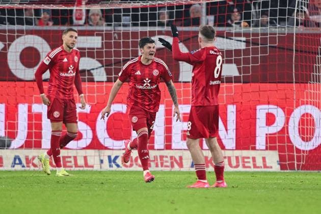 17 01 2025, Football, 2 Bundesliga, Matchday 18 Season 2024 2025, Fortuna Düsseldorf SV Darmstadt, Dawid Kownacki Fortuna Düsseldorf xRHR PHOTO TKx Copyright: RHR-FOTOx RHR-FOTO TK