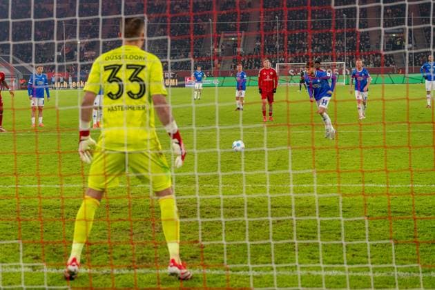 Run-up by Killian Corredor SV Darmstadt 98, 34 for the penalty that resulted in the 2 1 connecting goal, GER Fortuna Duesseldorf vs SV Darmstadt 98, Soccer, 2 Bundesliga, Matchday 18, Season 2024 2025, 17 01 2025 DFB DFL REGULATIONS PROHIBIT ANY USE OF PHOTOGRAPHS AS IMAGE SEQUENCES AND OR QUASI VIDEO, GER Fortuna Duesseldorf vs SV Darmstadt 98, Football, 2 Bundesliga, Matchday 18, Season 2024 2025, 17 01 2025 Duesseldorf Copyright: xEibner-Pressefoto FabianxFriesex EP_FFE