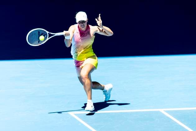MELBOURNE, VIC - JANUARY 18: Iga Swiatek of Poland in action during Round 3 of the 2025 Australian Open on January 18 2025, at Melbourne Park in Melbourne, Australia. (Photo by Jason Heidrich Icon Sportswire) TENNIS: JAN 18 Australian Open EDITORIAL USE ONLY Icon250118011