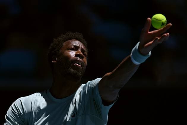 TENNIS AUSTRALIAN OPEN, Gael Monfils of France serves during his round three match against Taylor Fritz of USA during the 2025 Australian Open at Melbourne Park in Melbourne, Saturday, January 18, 2025. ( NO ARCHIVING, EDITORIAL USE ONLY, NO USE IN BOOKS WITHOUT CONSENT MELBOURNE VICTORIA AUSTRALIA  Copyright: xJAMESxROSSx 20250118130330440591