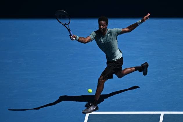 TENNIS AUSTRALIAN OPEN, Gael Monfils of France returns during his round three match against Taylor Fritz of USA during the 2025 Australian Open at Melbourne Park in Melbourne, Saturday, January 18, 2025. ( NO ARCHIVING, EDITORIAL USE ONLY, NO USE IN BOOKS WITHOUT CONSENT MELBOURNE VICTORIA AUSTRALIA  Copyright: xJAMESxROSSx 20250118141313608568