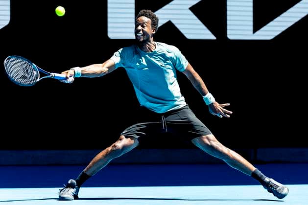 MELBOURNE, VIC - JANUARY 18: Gael Monfils of France in action during Round 3 of the 2025 Australian Open on January 18 2025, at Melbourne Park in Melbourne, Australia. (Photo by Jason Heidrich Icon Sportswire) TENNIS: JAN 18 Australian Open EDITORIAL USE ONLY Icon250118095