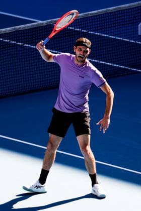 January 18, 2025: MELBOURNE, AUSTRALIA - JANUARY 18: Taylor Fritz of USA reacts to losing a point against Gael Monfils of France on day seven of the 2025 Australian Open at Melbourne Park on January 18, 2025 in Melbourne, Australia. - ZUMAp121 20250118_zsp_p121_061 Copyright: xChrisxPutnamx
