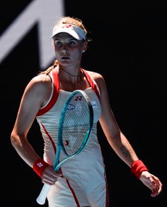 (250118) -- MELBOURNE, Jan. 18, 2025 -- Dayana Yastremska reacts during the women s singles 3rd round match between Elena Rybakina of Kazakhstan and Dayana Yastremska of Ukraine at Australian Open tennis tournament in Melbourne, Australia, Jan. 18, 2025. ) (SP)AUSTRALIA-MELBOURNE-TENNIS-AUSTRALIAN OPEN-DAY 7 MaxPing 