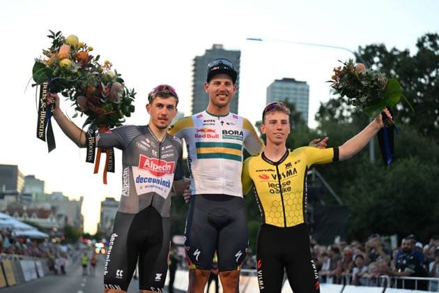 18-01-2025 Down Under Classic; 2025, Red Bull - Bora Hansgrohe; 2025, Alpecin - Deceuninck; 2025, Visma - Lease A Bike; Welsford, Sam; Uhlig, Henri; Brennan, Matthew; Adelaide; 