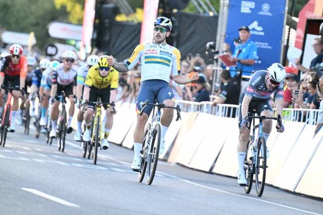 Cycling, Sam Welsford wins Down Under Classic in Adelaide ahead of Uhlig and Brennan