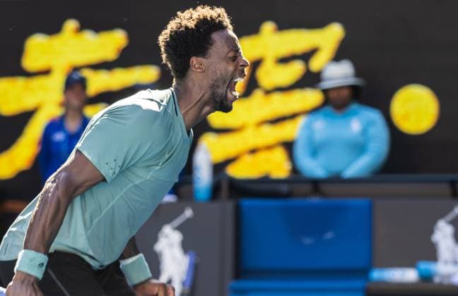 (250118) -- MELBOURNE, Jan. 18, 2025 -- Gael Monfils celebrates after winning the men s singles 3rd round match between Taylor Fritz of the United States and Gael Monfils of France at Australian Open tennis tournament in Melbourne, Australia, Jan. 18, 2025. (Photo by Xinhua) (SP)AUSTRALIA-MELBOURNE-TENNIS-AUSTRALIAN OPEN-DAY 7 HuxJingchen 