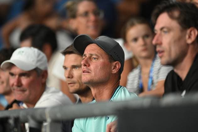 TENNIS AUSTRALIAN OPEN, Former world number one Lleyton Hewitt wtahces his son Cruz Hewitt of Australia during his round one boys singles match against MooBeen KIim of Korea during the 2025 Australian Open at Melbourne Park in Melbourne, Saturday, January 18, 2025. ( NO ARCHIVING, EDITORIAL USE ONLY, NO USE IN BOOKS WITHOUT CONSENT MELBOURNE VICTORIA AUSTRALIA  Copyright: xLUKASxCOCHx 20250118155059906800