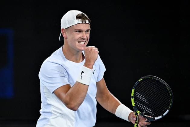 TENNIS AUSTRALIAN OPEN, Holger Rune of Denmark reacts during his round three match against Miomir Kecmanovic of Serbia during the 2025 Australian Open at Melbourne Park in Melbourne, Saturday, January 18, 2025. ( NO ARCHIVING, EDITORIAL USE ONLY, NO USE IN BOOKS WITHOUT CONSENT MELBOURNE VICTORIA AUSTRALIA  Copyright: xJAMESxROSSx 20250118127188942059