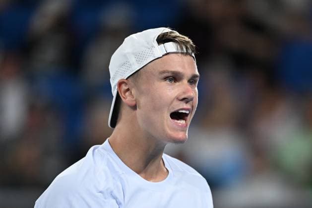 TENNIS AUSTRALIAN OPEN, Holger Rune of Denmark reacts during his round three match against Miomir Kecmanovic of Serbia during the 2025 Australian Open at Melbourne Park in Melbourne, Saturday, January 18, 2025. ( NO ARCHIVING, EDITORIAL USE ONLY, NO USE IN BOOKS WITHOUT CONSENT MELBOURNE VICTORIA AUSTRALIA  Copyright: xJAMESxROSSx 20250118176821484383