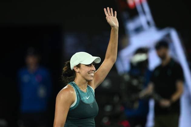 TENNIS AUSTRALIAN OPEN, Madison Keys of USA celebrates match point during her round three win over Danielle Collins of USA during the 2025 Australian Open at Melbourne Park in Melbourne, Saturday, January 18, 2025. ( NO ARCHIVING, EDITORIAL USE ONLY, NO USE IN BOOKS WITHOUT CONSENT MELBOURNE VICTORIA AUSTRALIA  Copyright: xJOELxCARRETTx 20250118168566121909