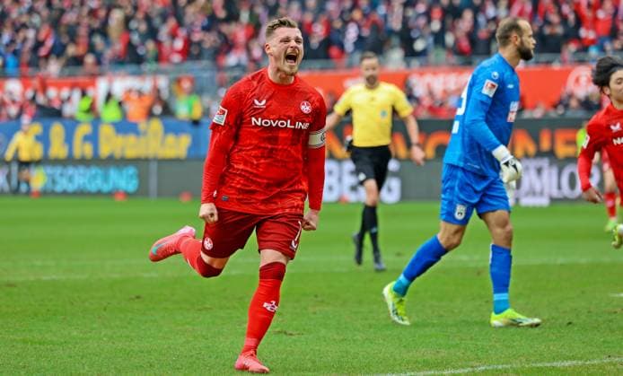 18 01 2025, xmohx, Fußball 2 Bundesliga, 1 FC Kaiserslautern SSV Ulm 1846 Fußball emspor, v l Marlon Ritter Kaiserslautern celebrates the 1 1 DFL DFB REGULATIONS PROHIBIT ANY USE OF PHOTOGRAPHS as IMAGE SEQUENCES and or QUASI VIDEO Kaiserslautern