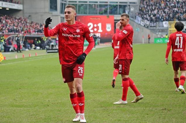 18 01 2025, xmohx, Fussball 2 Bundesliga, 1 FC Kaiserslautern SSV Ulm 1846 Fußball emspor, v l Filip Kaloc Kaiserslautern celebrates the 2 1 DFL DFB REGULATIONS PROHIBIT ANY USE OF PHOTOGRAPHS as IMAGE SEQUENCES and or QUASI VIDEO Kaiserslautern