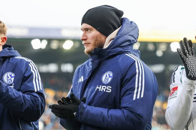 18 01 2025, Football, 2 Bundesliga, Matchday 18, Season 2024 2025, Eintracht Braunschweig FC Schalke 04, Loris Karius FC Schalke 04 Braunschweig Eintracht Stadion Niedersachsen Germany xRHR PHOTO TRx Copyright: RHR-FOTOx RHR-FOTO TR