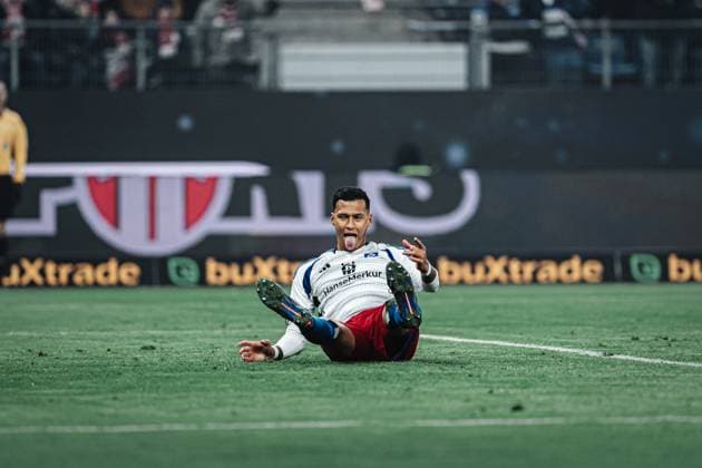 Soccer Men Season 2024 2025 2 Soccer Bundesliga 18 Matchday Hamburger SV vs 1 FC Köln 18 01 2025 Davie Selke 27, HSV sticks his tongue out after a missed chance Hamburg Volksparkstadion Hamburg Germany