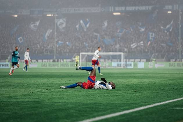 Soccer Men Season 2024 2025 2 Soccer Bundesliga 18 Matchday Hamburger SV vs 1 FC Köln 18 01 2025 Jean Luc Dompe 7, HSV on the ground smiling and angry Hamburg Volksparkstadion Hamburg Germany