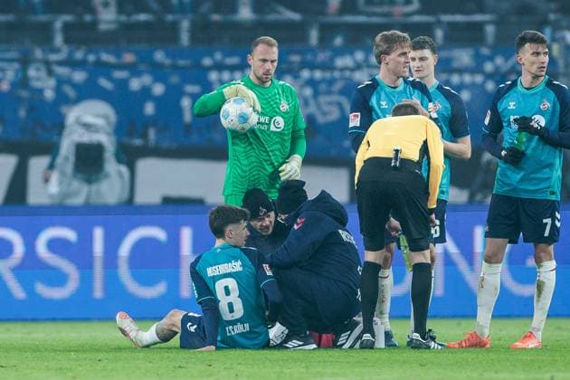 2 Soccer Bundesliga Hamburger SV 1 FC Köln 18 01 2025 Denis Huseinbasic 1 FC Köln, 8 must be treated and substituted 2 Soccer Bundesliga Hamburger SV 1 FC Köln, Hamburg, Volksparkstadion am 18 01 2025 DFL REGULATIONS PROHIBIT ANY USE OF PHOTOGRAPHS AS IMAGE SEQUENCES AND OR QUASI VIDEO Copyright: xBEAUTIFULxSPORTS Wunderlx