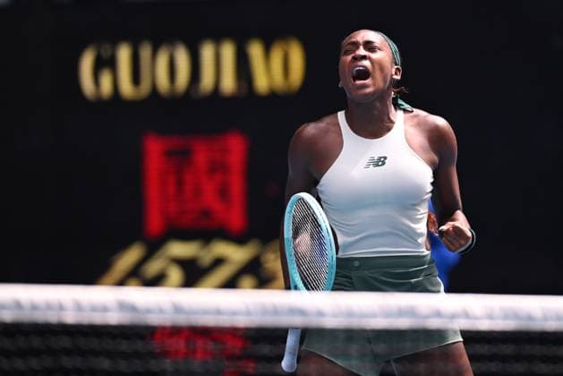 Sport Themen der Woche KW03 Sport Bilder des Tages TENNIS AUSTRALIAN OPEN, Coco Gauff of the USA reacts after winning match point of her round four match against Belinda Bencic of Switzerland during the 2025 Australian Open at Melbourne Park in Melbourne, Sunday, January 19, 2025. ( NO ARCHIVING, EDITORIAL USE ONLY, NO USE IN BOOKS WITHOUT CONSENT MELBOURNE VICTORIA AUSTRALIA  Copyright: xJAMESxROSSx 20250119145211363505