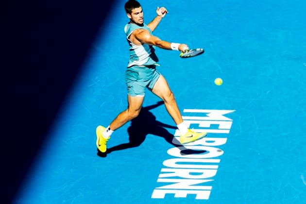 MELBOURNE, VIC - JANUARY 19: Carlos Alcaraz of Spain in action during Round 4 of the 2025 Australian Open on January 19 2025, at Melbourne Park in Melbourne, Australia. (Photo by Jason Heidrich Icon Sportswire) TENNIS: JAN 19 Australian Open EDITORIAL USE ONLY Icon250119207