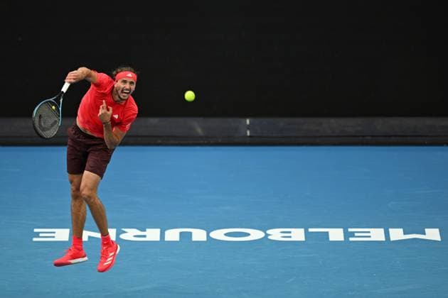 TENNIS AUSTRALIAN OPEN, Alexander Zverev of Germany serves during his round four match against Ugo Humbert of France during the 2025 Australian Open at Melbourne Park in Melbourne, Sunday, January 19, 2025. ( NO ARCHIVING, EDITORIAL USE ONLY, NO USE IN BOOKS WITHOUT CONSENT MELBOURNE VICTORIA AUSTRALIA  Copyright: xLUKASxCOCHx 20250119168699295428