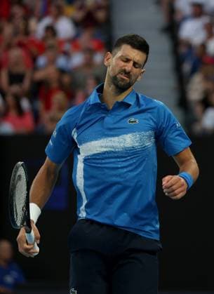 Novak Djokovic of Serbia reacts in frustration Australian Open, Day Eight, Tennis, Melbourne Park, Melbourne, Australia - 19 Jan 2025  Copyright: xEllaxLing Shutterstockx 15105038dt