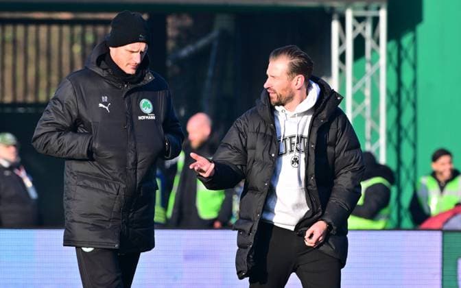 18 01 2025 Soccer season 2024 2025 2 Soccer Bundesliga 18 Matchday SC Preußen Preussen Münster SCP SpVgg Greuther Fürth Kleeblatt Sportfoto Zink MeZi xmexzix DFL regulations prohibit any use of photographs as image sequences and or quasi video only for editorial use Benedikt Röcker Team management SpVgg Greuther Fürth Jan Siewert Coach SpVgg Greuther Fürth, right after the end of the match