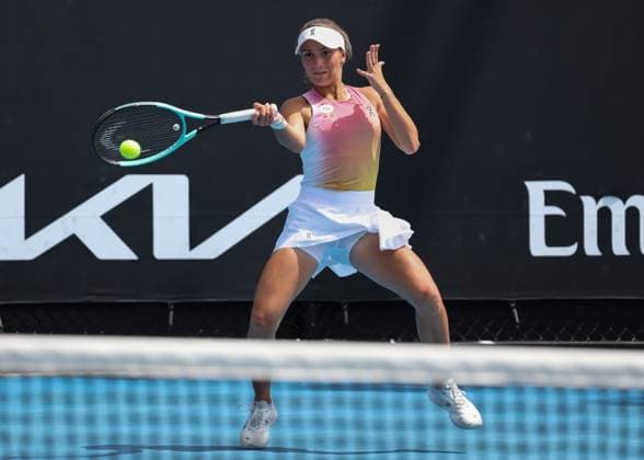 Julia Stusek GER , Girls Singles, Girls Singles, Australian Open 2025, Melbourne Park, Melbourne, Victoria, Australia Copyright: xJuergenxHasenkopfx