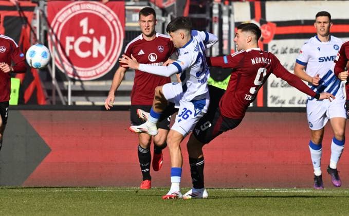 19 01 2025 Soccer season 2024 2025 2 Soccer Bundesliga 18 Matchday 1 FC Nürnberg FCN Club Karlsruher SC KSC Sportfoto Zink xwoxzix DFL regulations prohibit any use of photographs as image sequences and or quasi video only for editorial use Rafael Pinto Pedrosa 36, Karlsruher SC KSC Stefanos Tzimas 9, 1 FC Nürnberg FCN