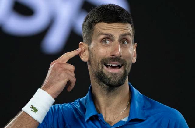 Sport Bilder des Tages (250119) -- MELBOURNE, Jan. 19, 2025 -- Novak Djokovic reacts during the men s singles 4th round match between Novak Djokovic of Serbia and Jiri Lehecka of the Czech Republic at Australian Open tennis tournament in Melbourne, Australia, Jan. 19, 2025. ) (SP)AUSTRALIA-MELBOURNE-TENNIS-AUSTRALIAN OPEN-DAY 8 LuixSiuxWai 