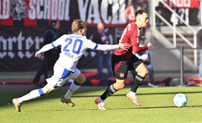 19 01 2025 Soccer season 2024 2025 2 Soccer Bundesliga 18 Matchday 1 FC Nürnberg FCN Club Karlsruher SC KSC Sportfoto Zink xwoxzix DFL regulations prohibit any use of photographs as image sequences and or quasi video only for editorial use David Herold 20, Karlsruher SC KSC Julian Justvan 10, 1 FC Nürnberg FCN