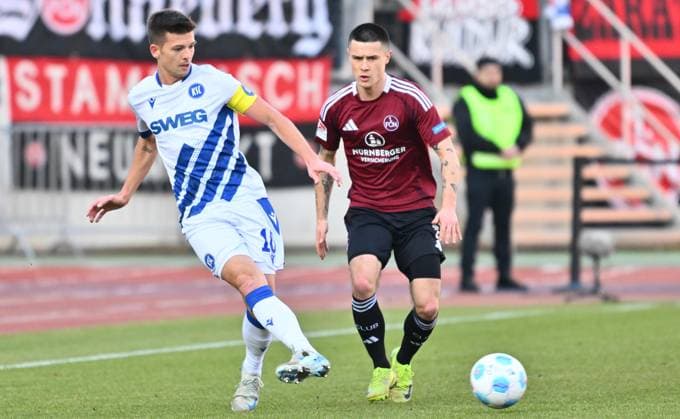 19 01 2025 Soccer season 2024 2025 2 Soccer Bundesliga 18 Matchday 1 FC Nürnberg FCN Club Karlsruher SC KSC Sportfoto Zink xwoxzix DFL regulations prohibit any use of photographs as image sequences and or quasi video only for editorial use Marvin Wanitzek 10, Karlsruher SC KSC Oliver Villadsen 2, 1 FC Nürnberg FCN